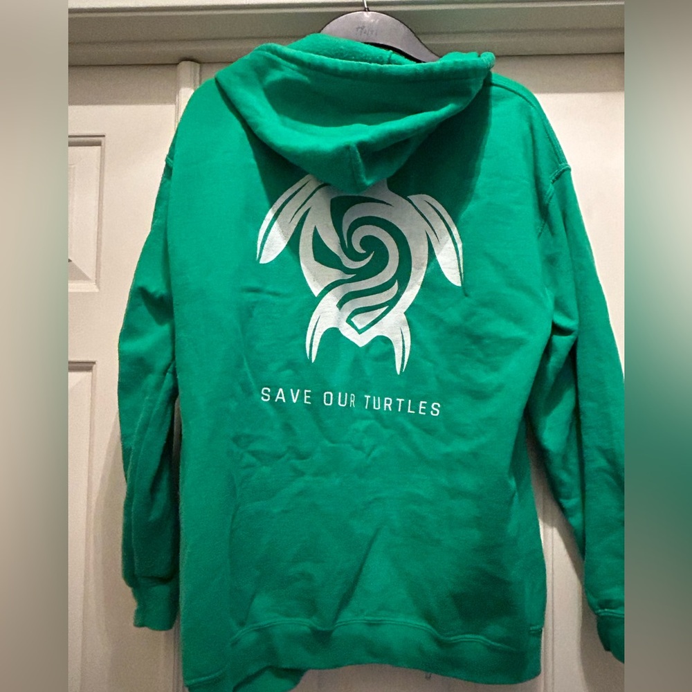 Gili Save The Turtles Hoodie size M